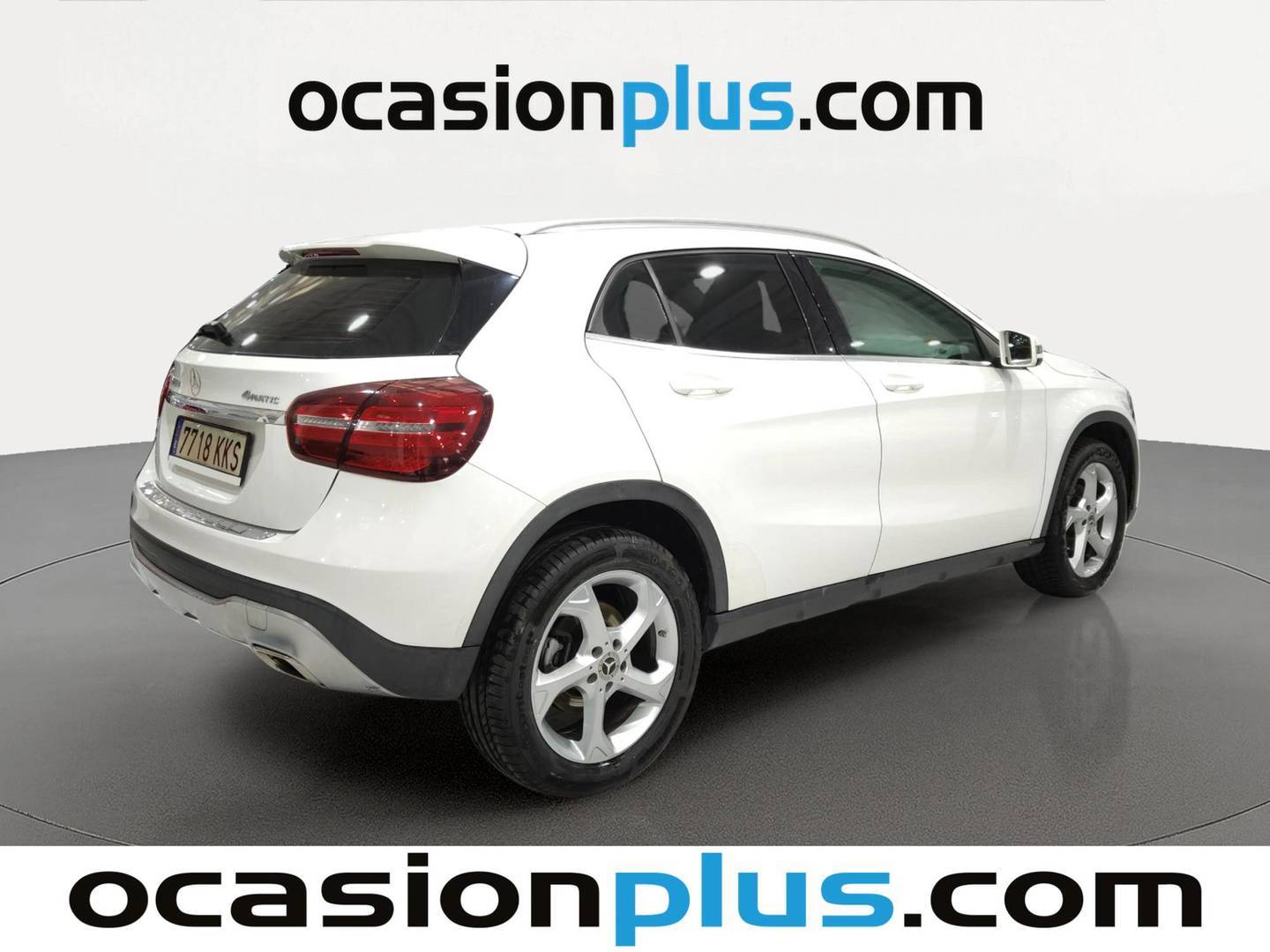 Foto trasera Mercedes GLA Mercedes GLA 220d 4Matic (177 CV) derecha