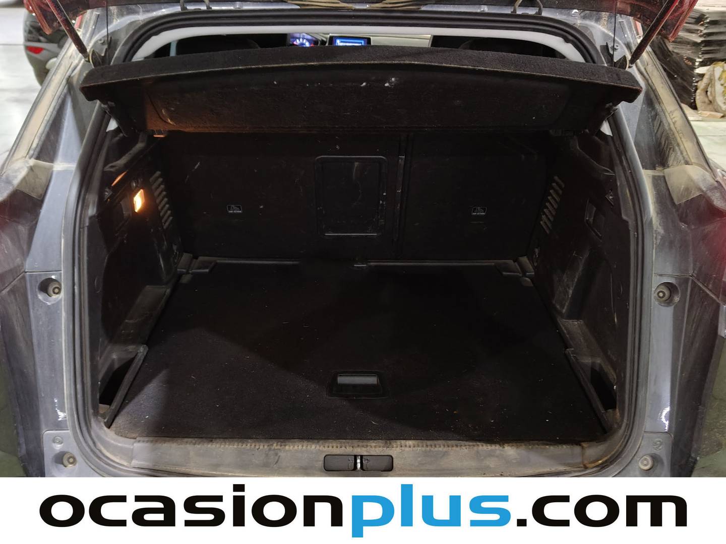 Foto Peugeot 3008 Peugeot 3008 PureTech 130 S&S Allure (130 CV) siete plazas