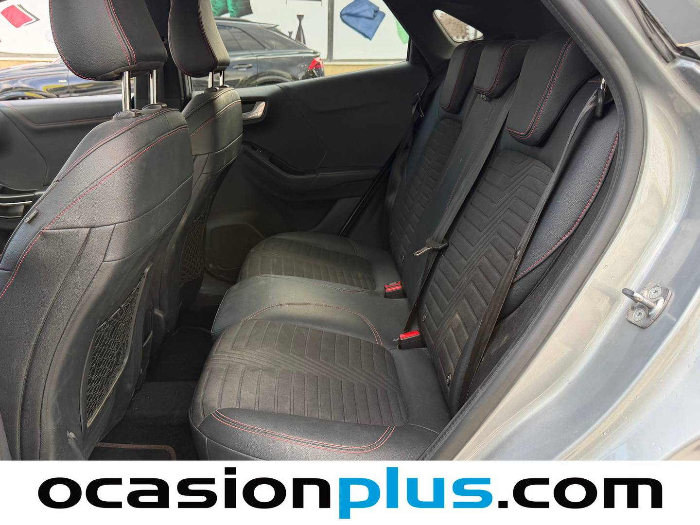 Foto asientos traseros Ford Puma Ford Puma 1.0 EcoBoost MHEV ST-Line X (125 CV)