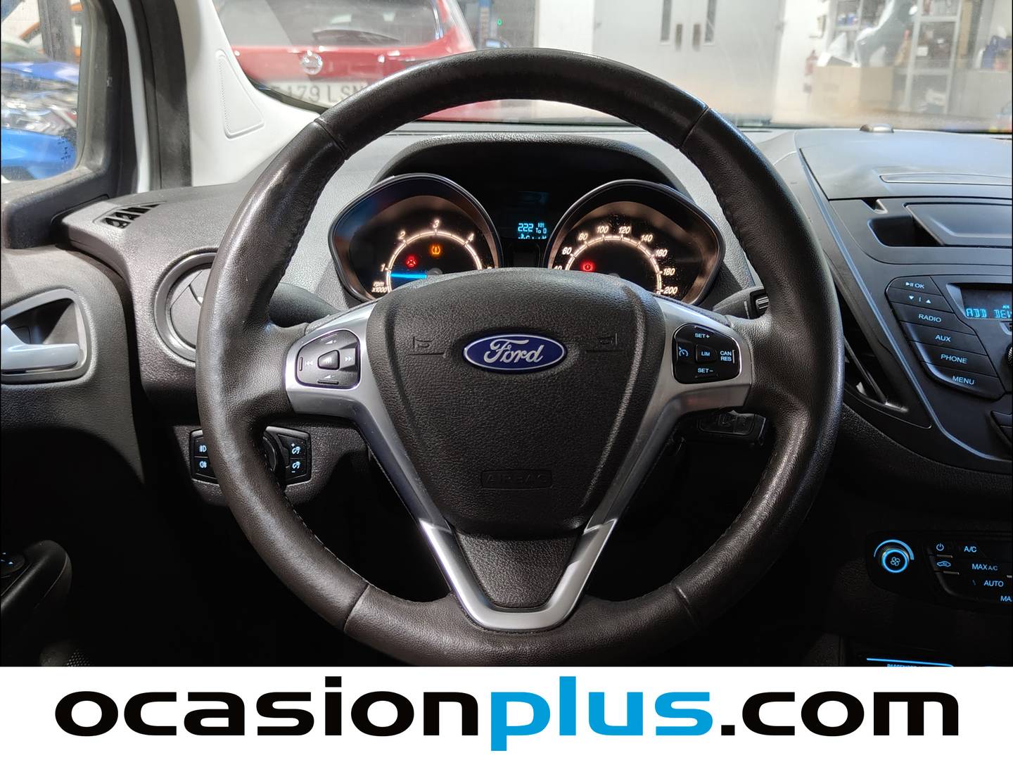 Foto Ford Tourneo Courier Ford Tourneo Courier 1.5 TDCi Trend (95 CV)