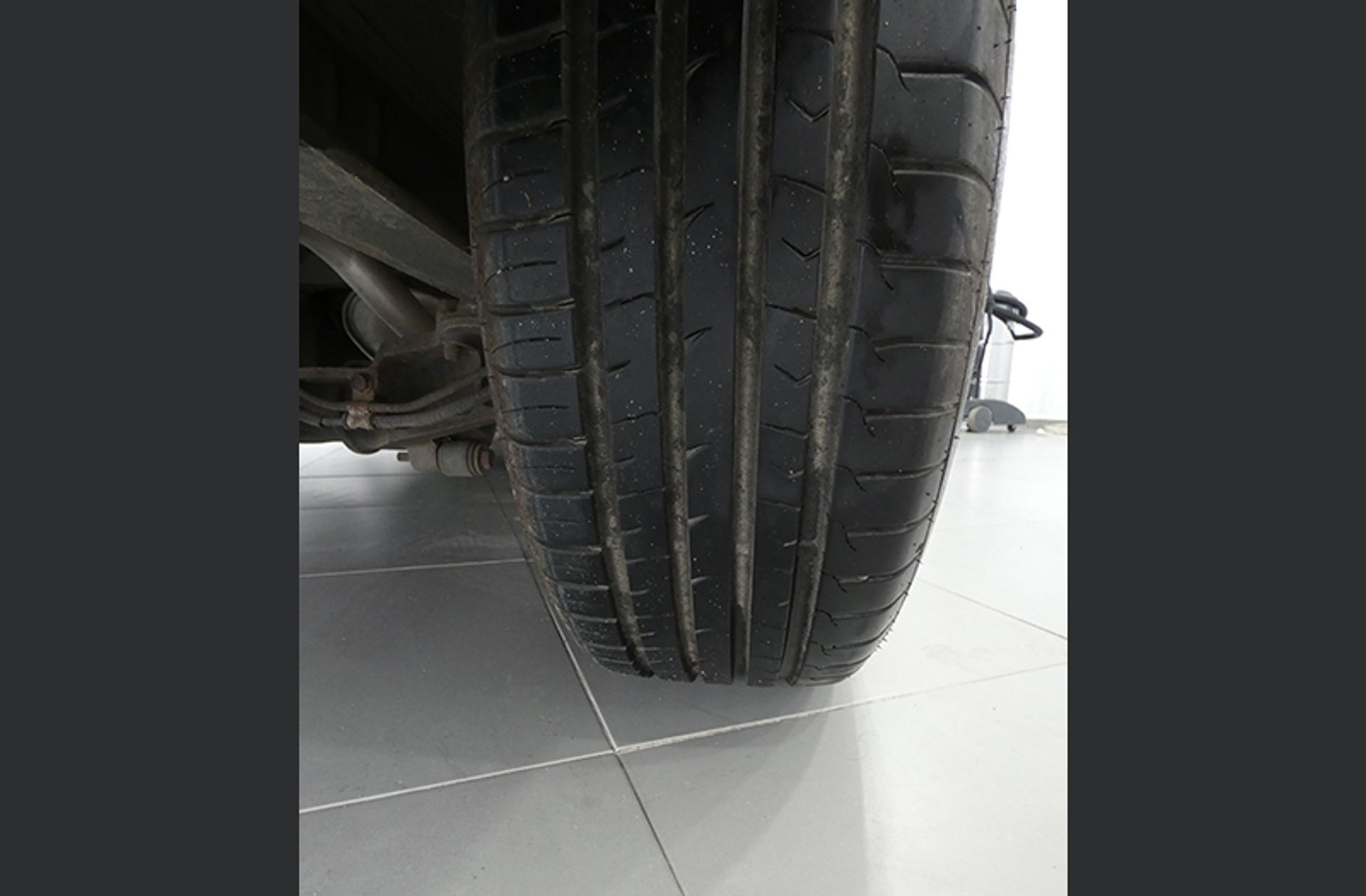 Chrysler Voyager 2.4 SE - foto 24
