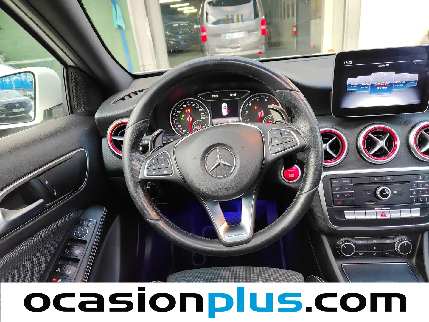 Foto Mercedes Clase A Mercedes-Benz Clase A A 180 (122 CV) Pack AMG