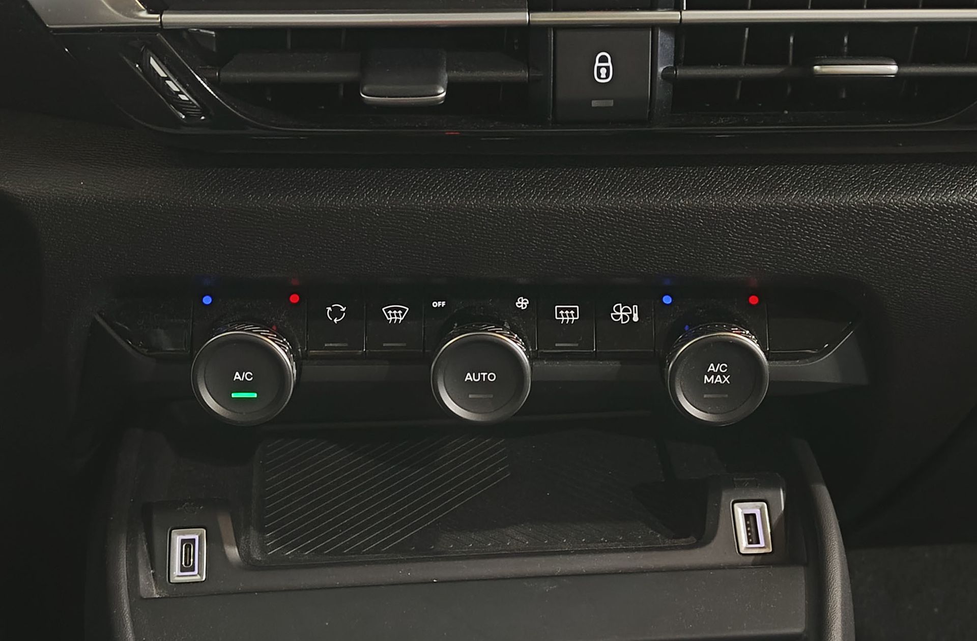 Citroën C4 PureTech 130 Feel Pack - foto 32