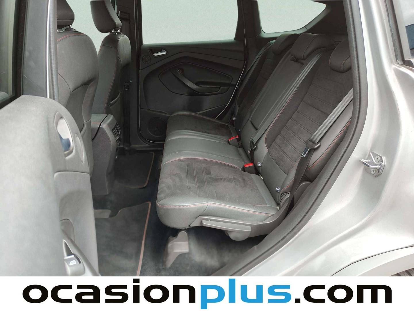 Foto asientos traseros Ford Kuga Ford Kuga 1.5 EcoBoost S&S ST-Line 4x2 (120 CV)