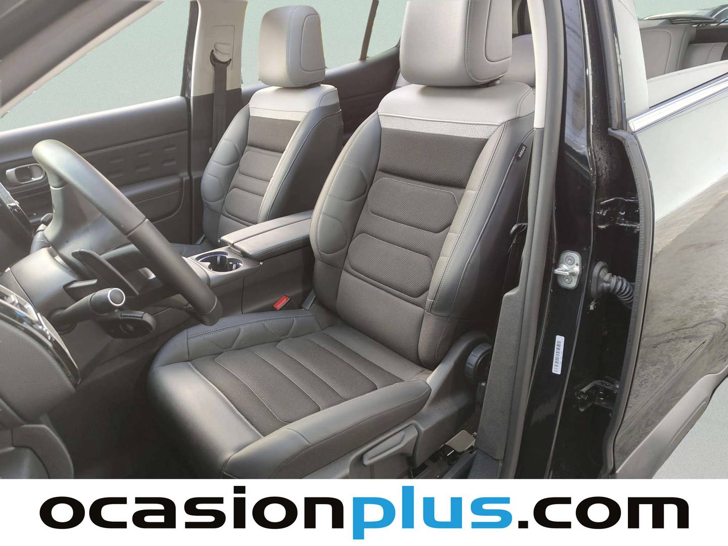 Foto asientos delanteros Citroën C5 Aircross Citroën C5 Aircross Hybrid Plug-in Hybrid Max e-EAT8 (180 CV)