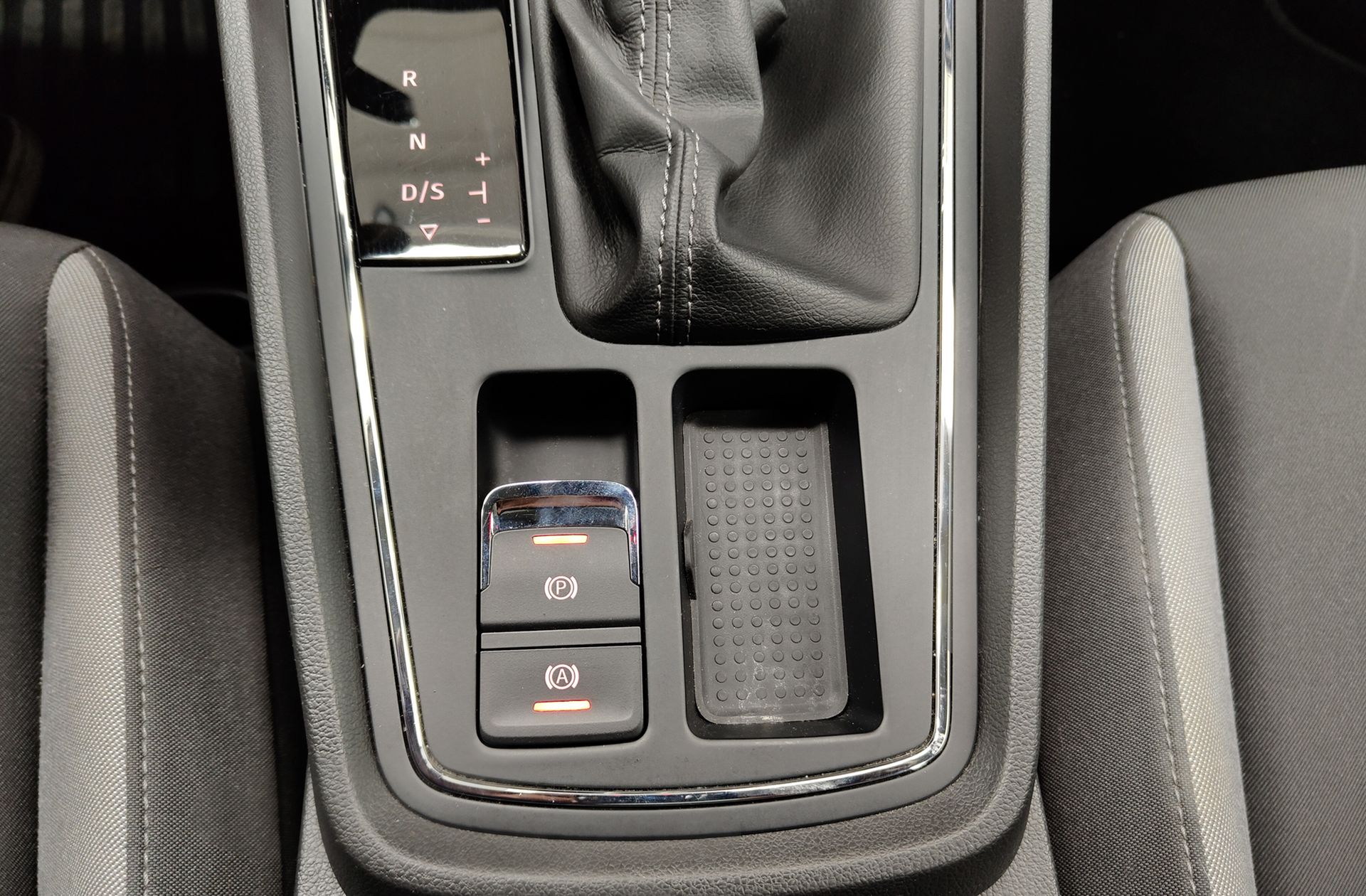SEAT León 1.4 TGI GNC Style Visio DSG - foto 37