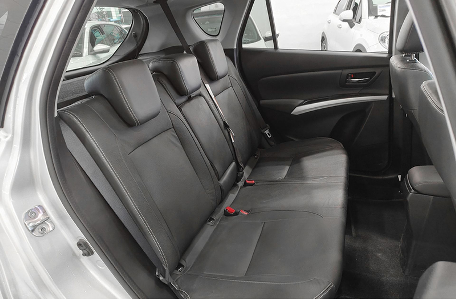 Suzuki S-Cross 1.4 Ditc GLX - foto 19