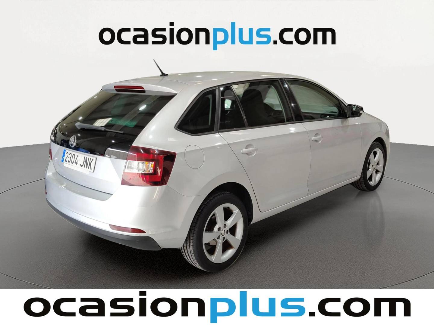 Foto trasera Skoda Spaceback Skoda Spaceback 1.4 TDI Ambition DSG (90 CV) izquierda