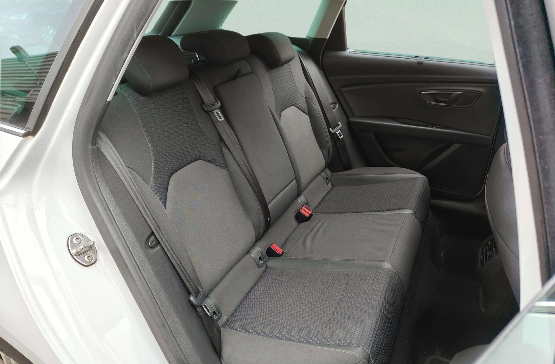 SEAT León ST 1.5 EcoTSI Xcellence DSG - foto 16