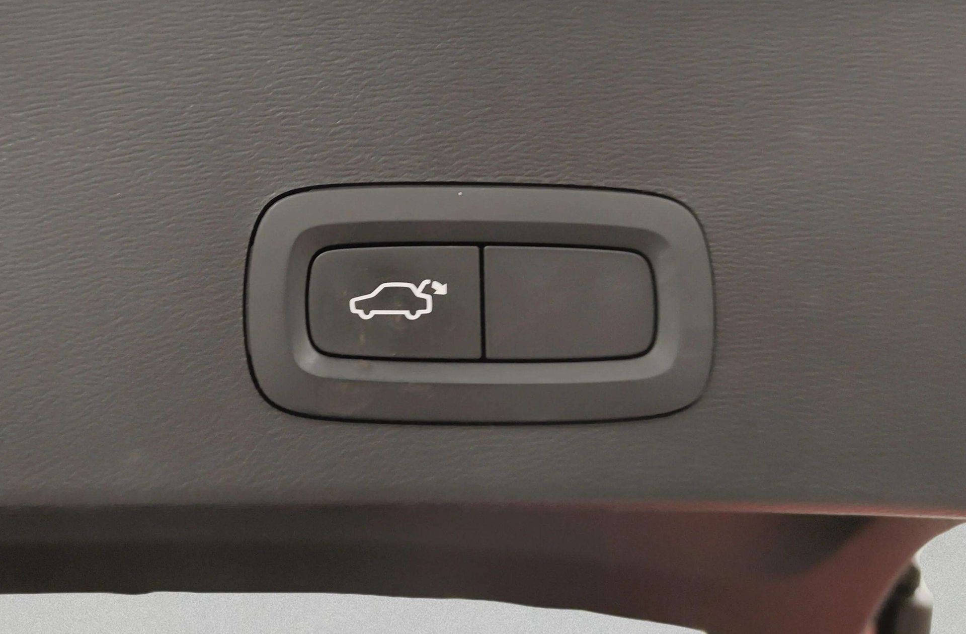 Volvo XC40 T3 Business Plus - foto 20