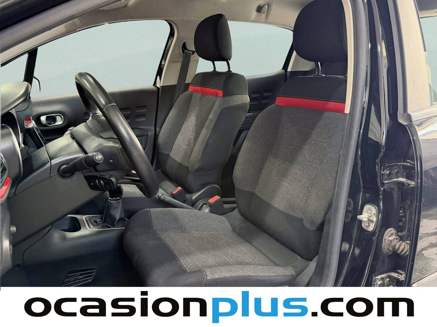 Foto asientos delanteros Citroën C3 Citroën C3 PureTech 82 Feel (83 CV)