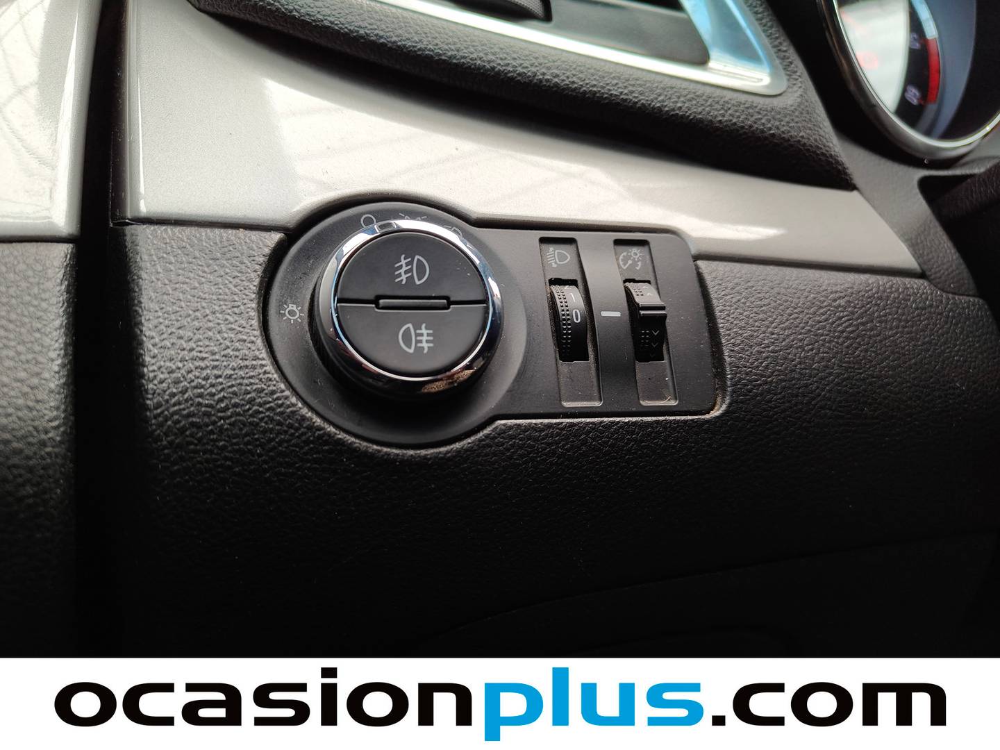 Extras del Opel Mokka Opel Mokka 1.6 CDTi S&S Selective 4x2 (136 CV)