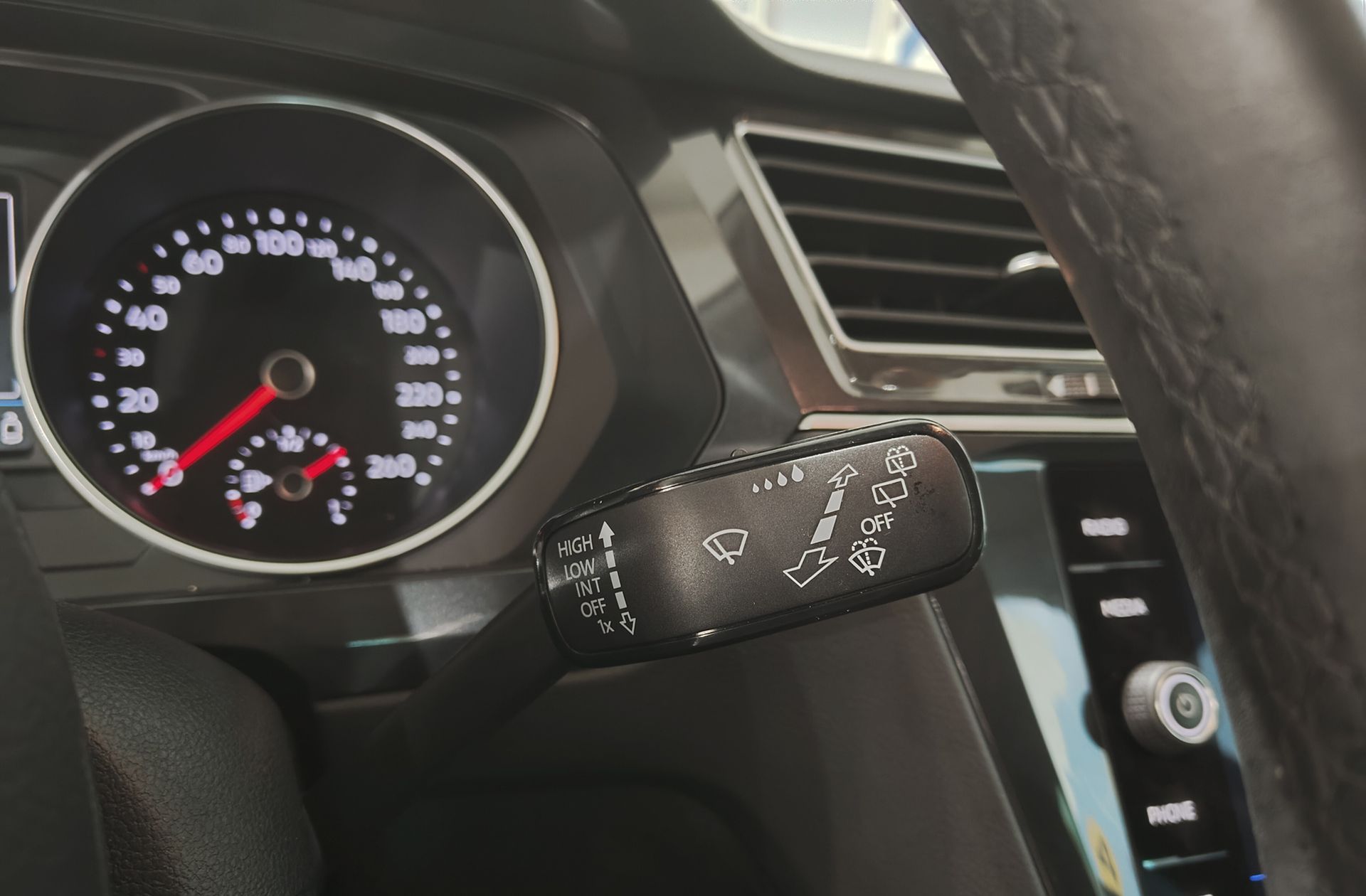 Volkswagen Tiguan Advance 1.5 TSI DSG - foto 26