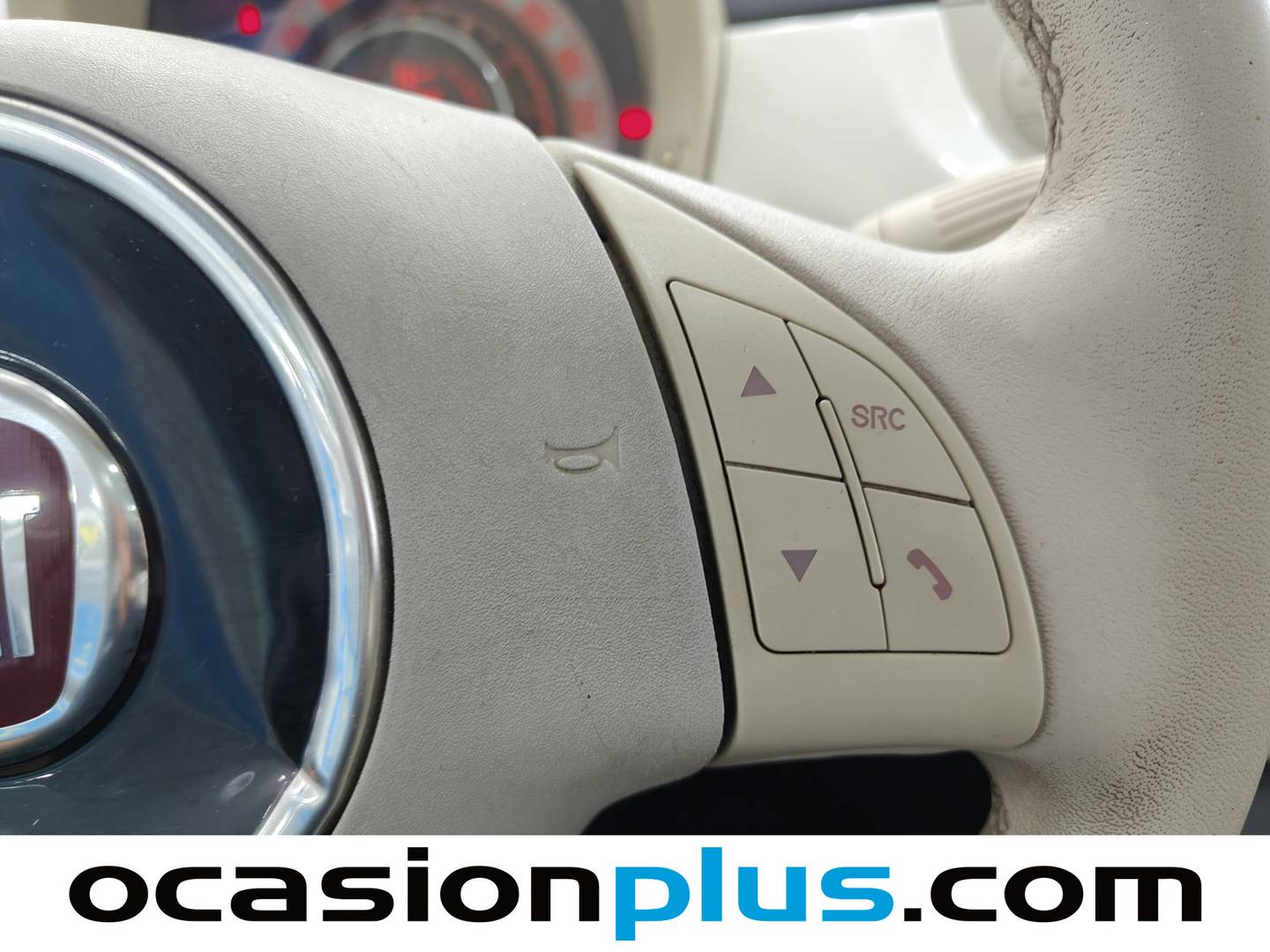Equipamiento del Fiat 500 Fiat 500 1.2 8v Lounge (69 CV)