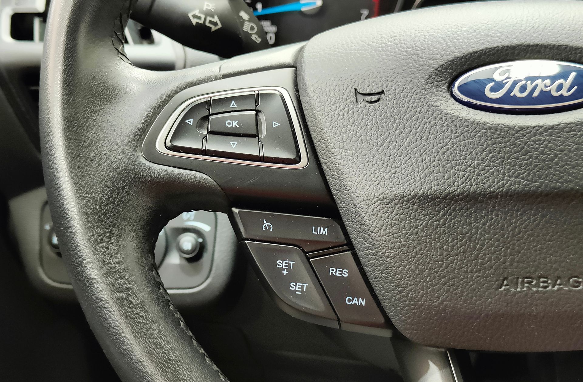 Ford Grand C-Max 1.0 EcoBoost Trend+ - foto 23