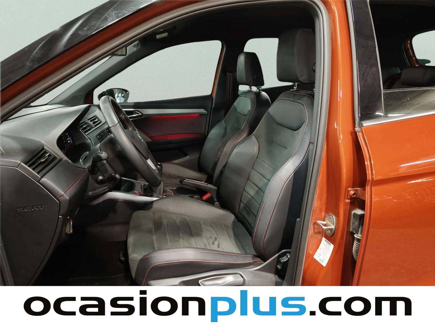 Foto asientos delanteros Seat Arona SEAT Arona 1.5 TSI FR Edition (150 CV)