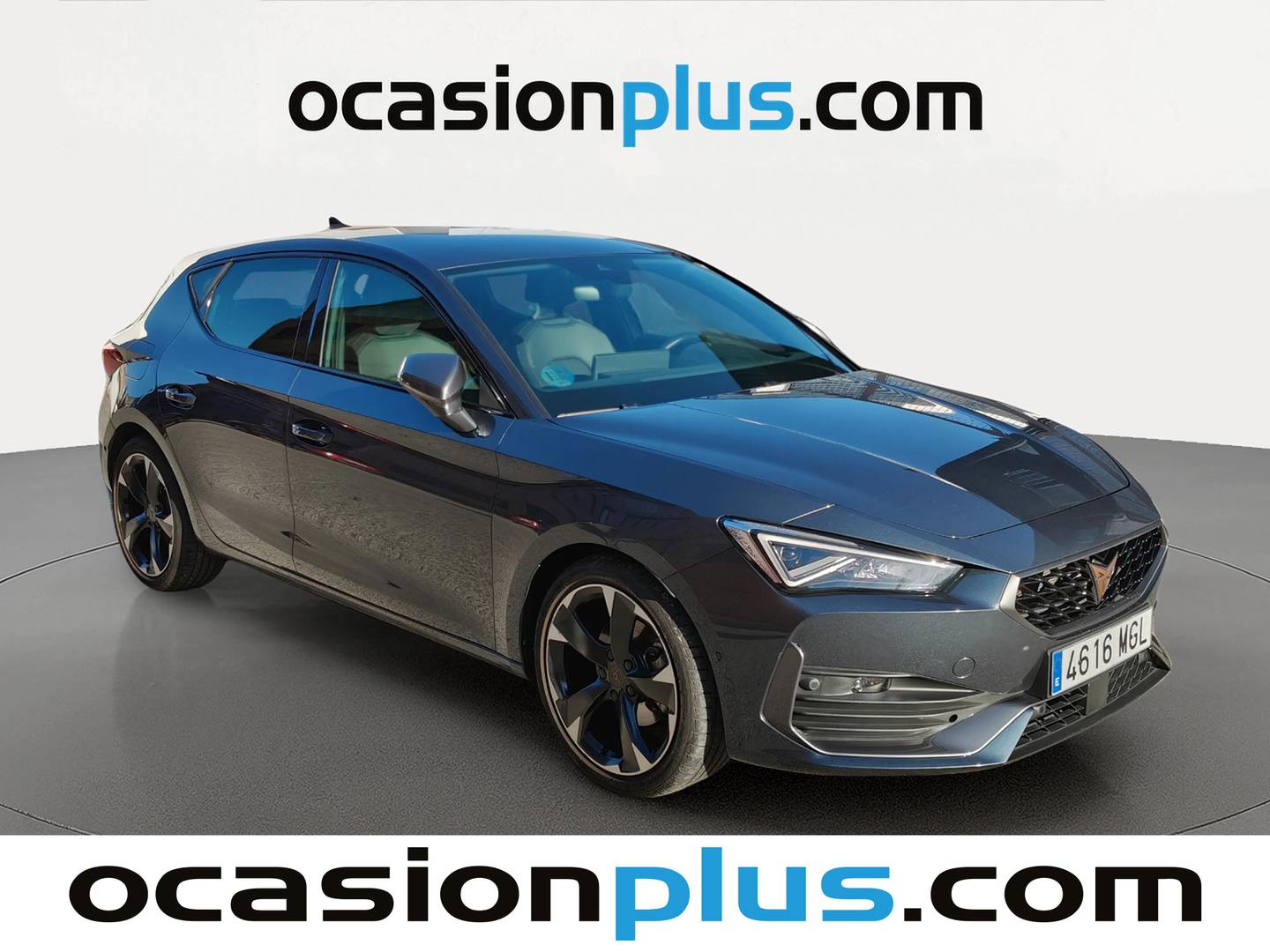 Foto delantera Cupra León Cupra León 1.5 eTSI DSG (150 CV) derecha