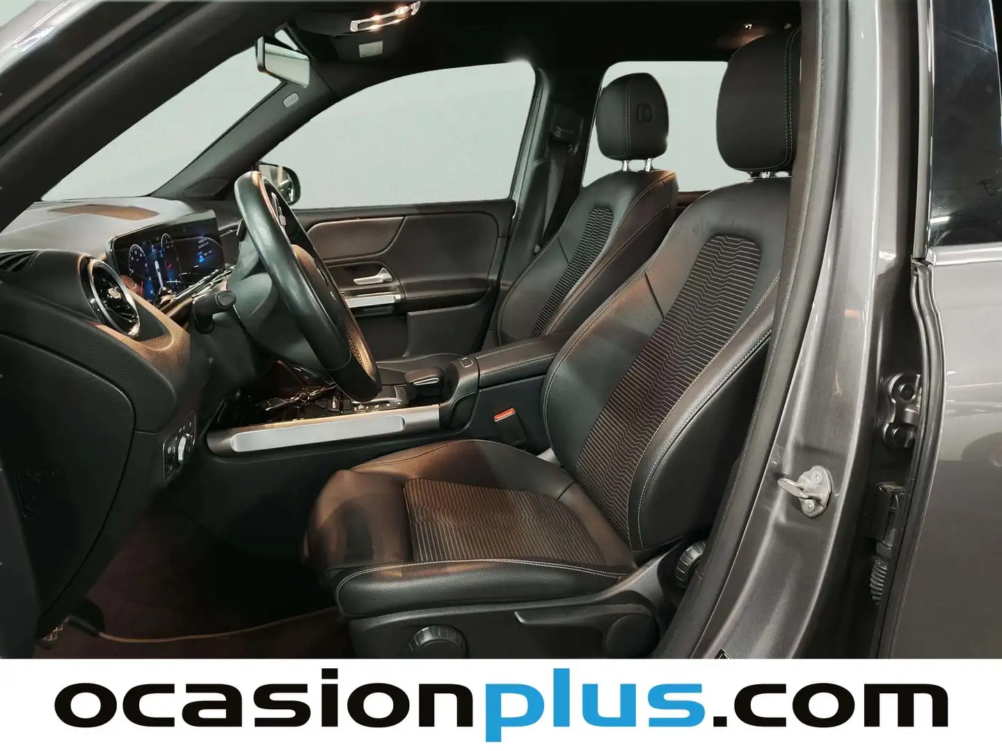 Foto Mercedes GLB Mercedes-Benz GLB 220 D 4MATIC  (190 CV)