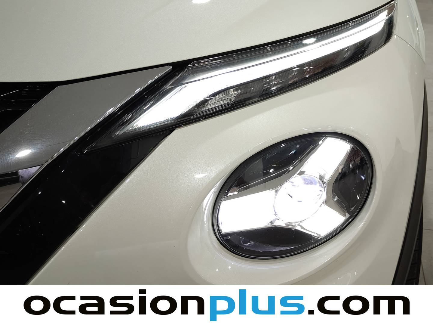 Foto Nissan JUKE Nissan Juke DIG-T 114 N-Design 4X2 (114 CV)