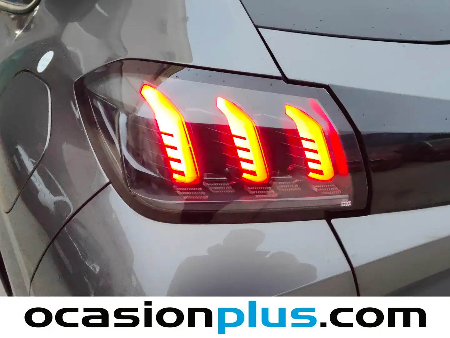 Foto Peugeot 208 Peugeot 208 PureTech 100 Allure (100 CV)