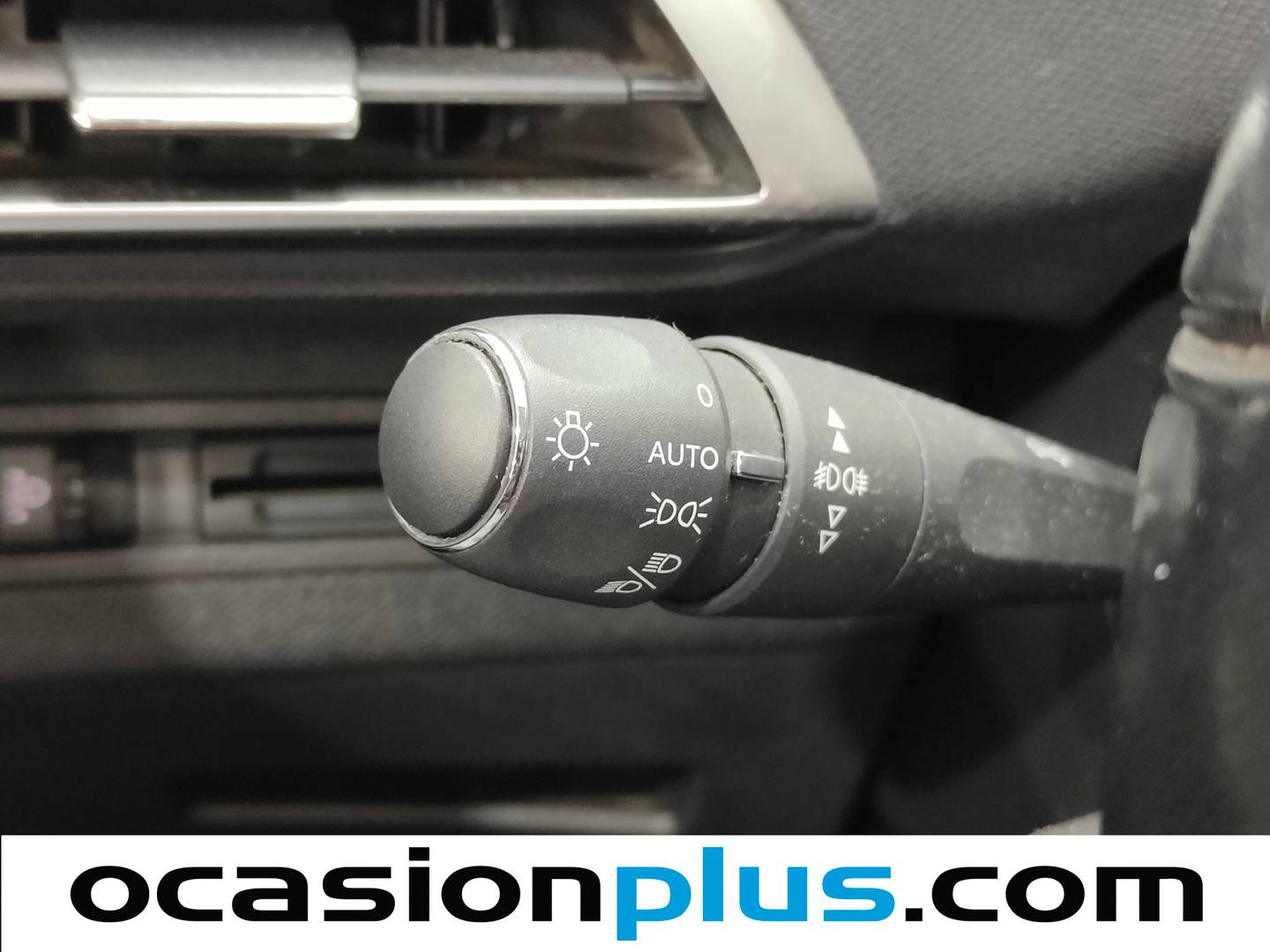 Acabados Peugeot 3008 Peugeot 3008 BlueHDI 130 S&S Allure 96 kW (130 CV)