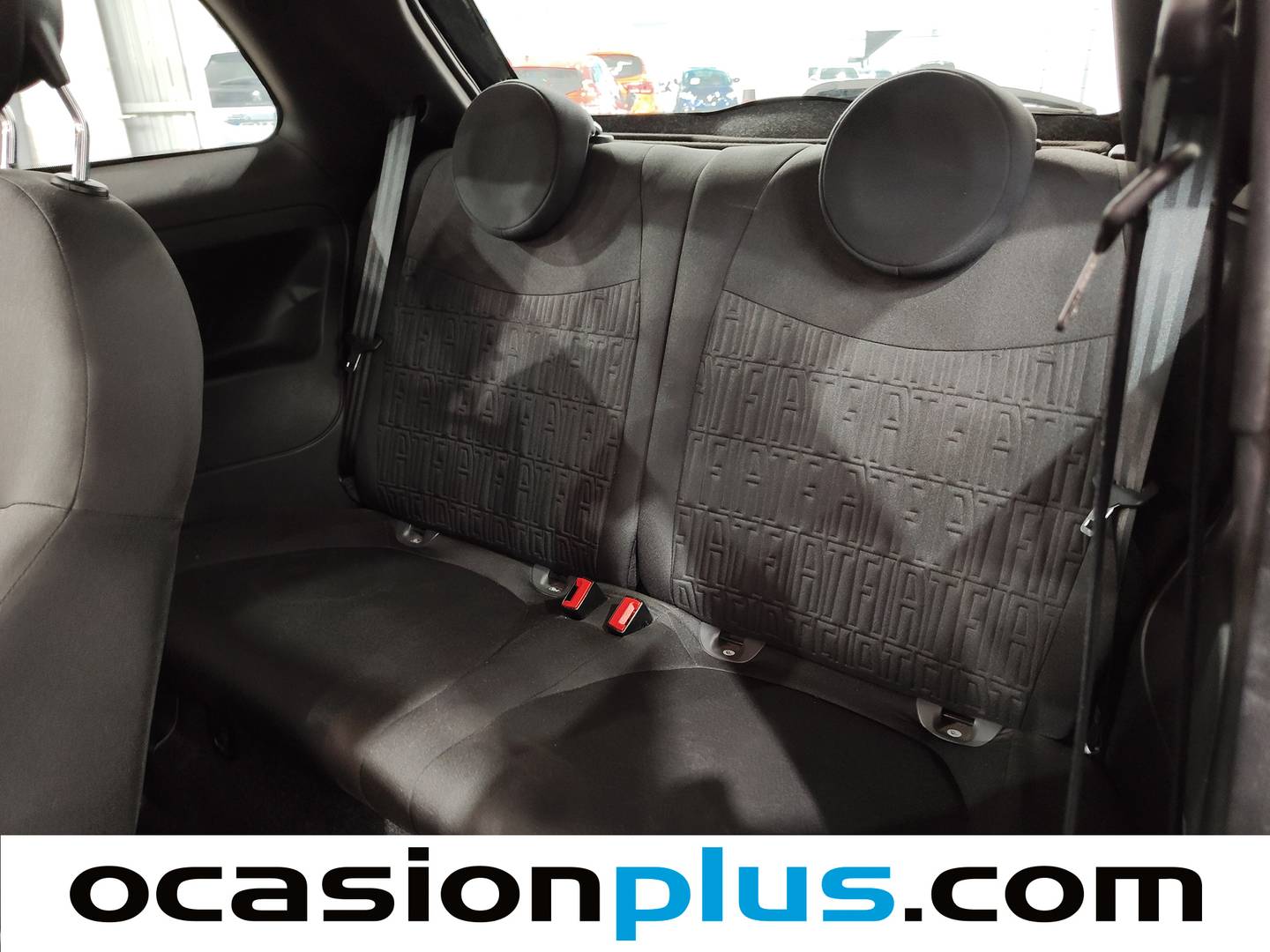 Foto asientos traseros Fiat 500 Fiat 500 1.0 Hybrid Dolcevita (70 CV)