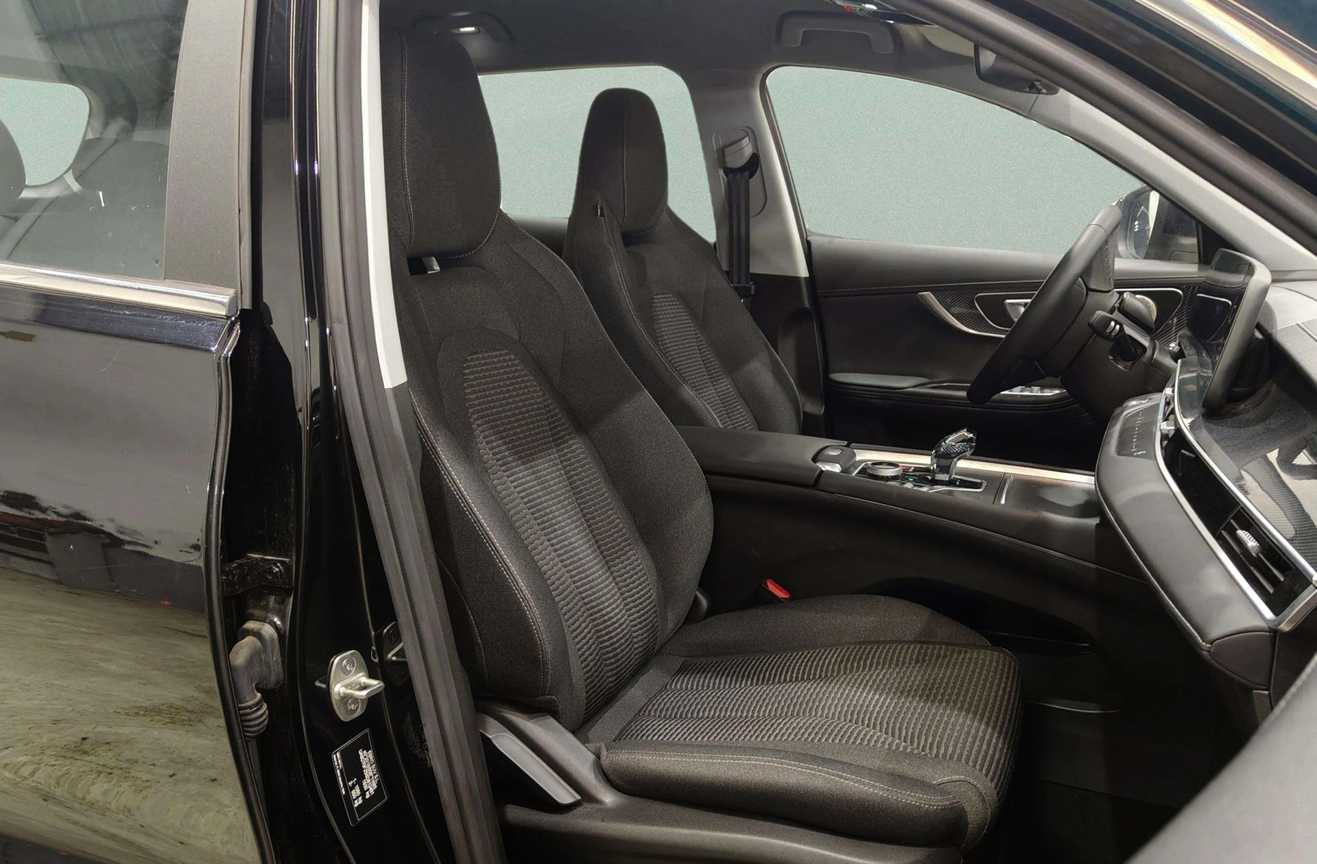 Ebro s700 1.6 T-GDi Comfort DCT - foto 22