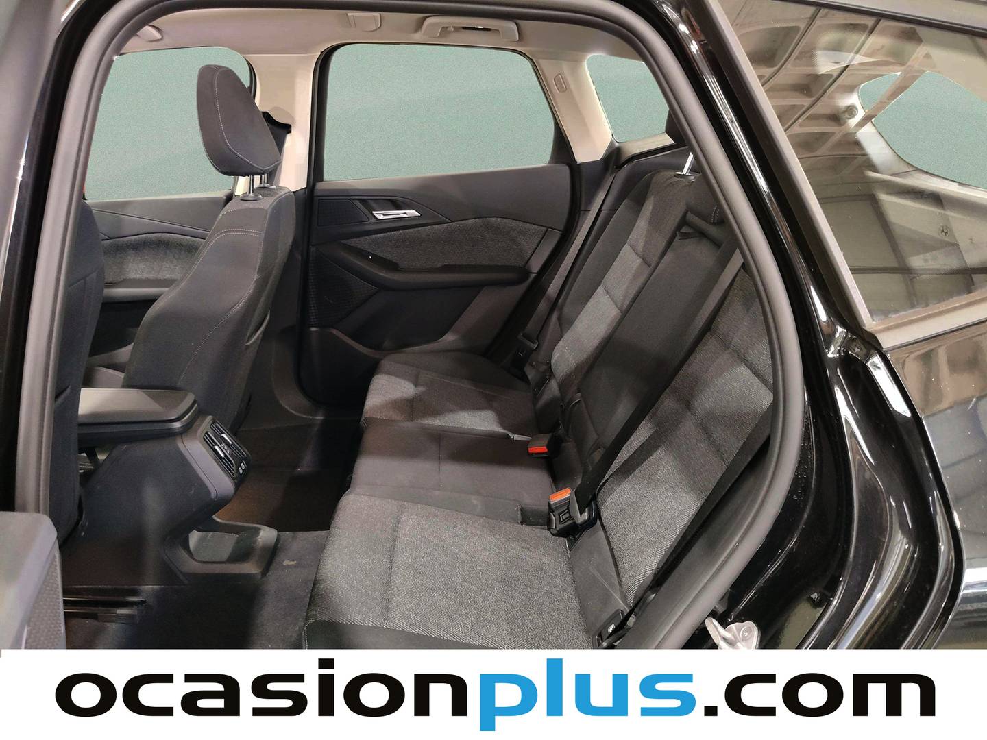 Foto asientos traseros BMW Serie 2 Active Tourer BMW Serie 2 218i Active Tourer (136 CV)