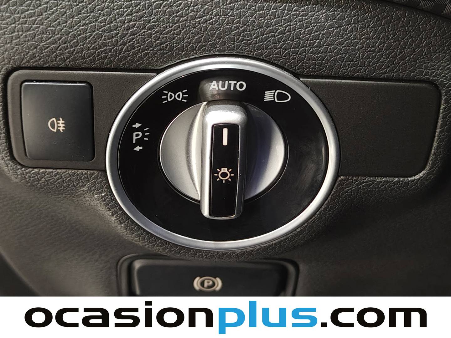 Acabados Mercedes Clase A Mercedes Clase A 200 d Urban (136 CV)