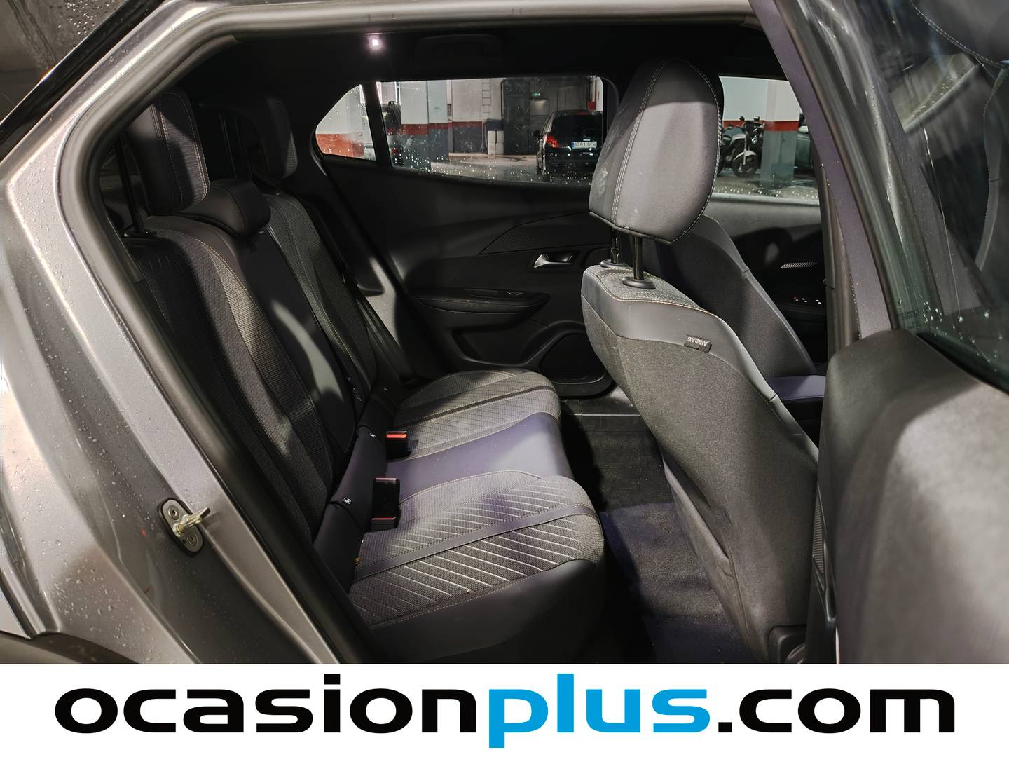 Peugeot 2008 Peugeot 2008 Allure Hybrid eDCS6 (145 CV) km 0