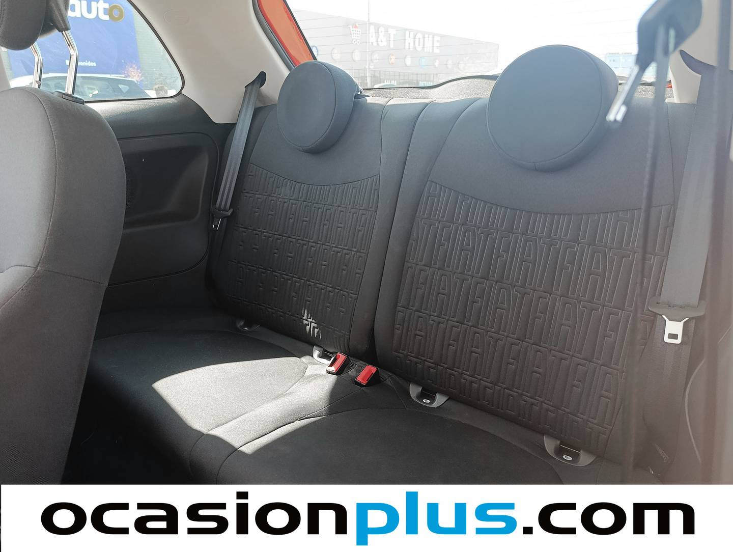 Foto asientos traseros Fiat 500 Fiat 500 1.0 Hybrid Dolcevita (70 CV)