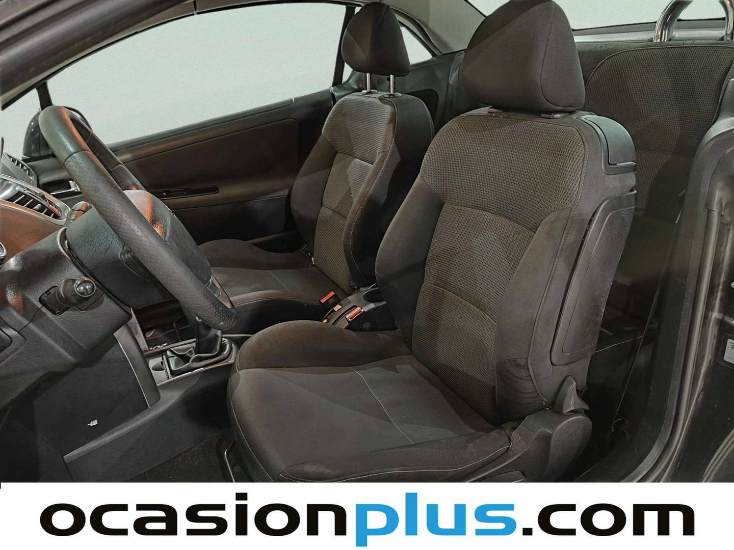 Foto Peugeot 207 Peugeot 207 CC 1.6 VTi (120 CV)