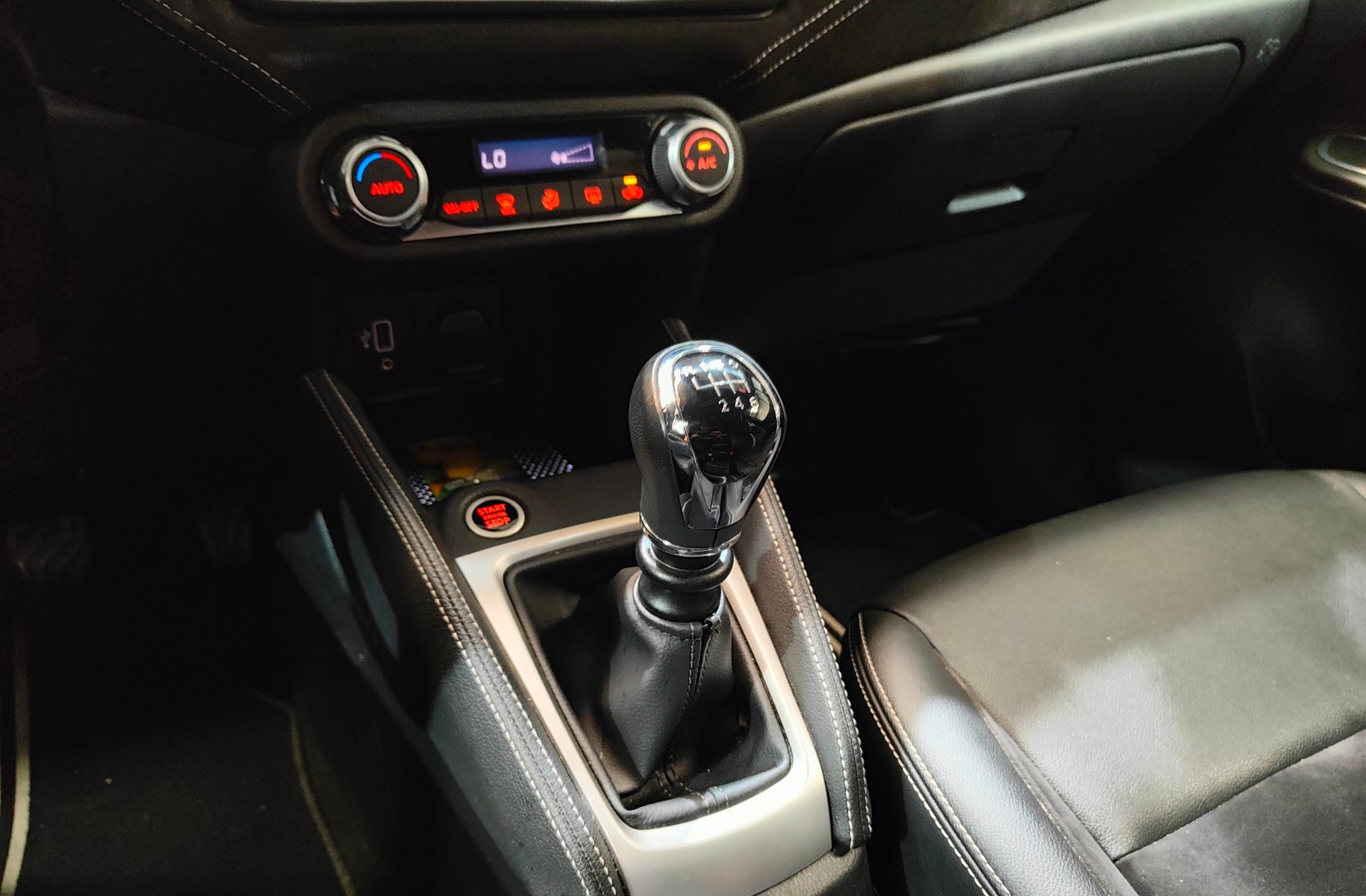 Nissan Micra DIG-T N-Sport - foto 5