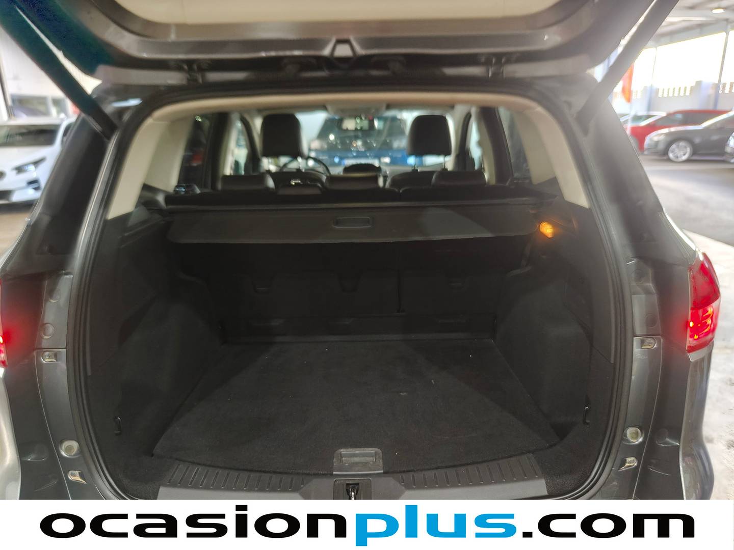 Fotos maletero Ford Kuga Ford Kuga 2.0 TDCI Titanium 4x4 Powershift (163 CV)