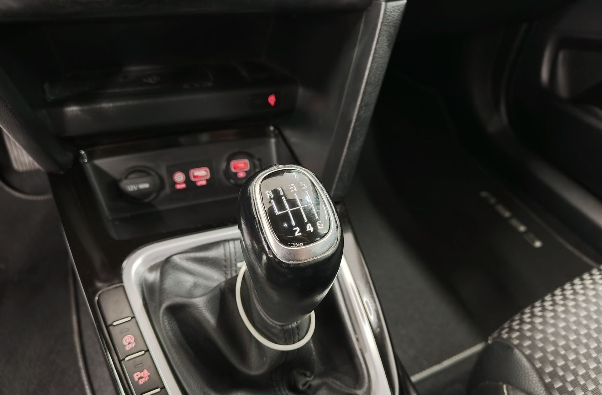 Kia Ceed 1.0 T-GDi Tech - foto 5