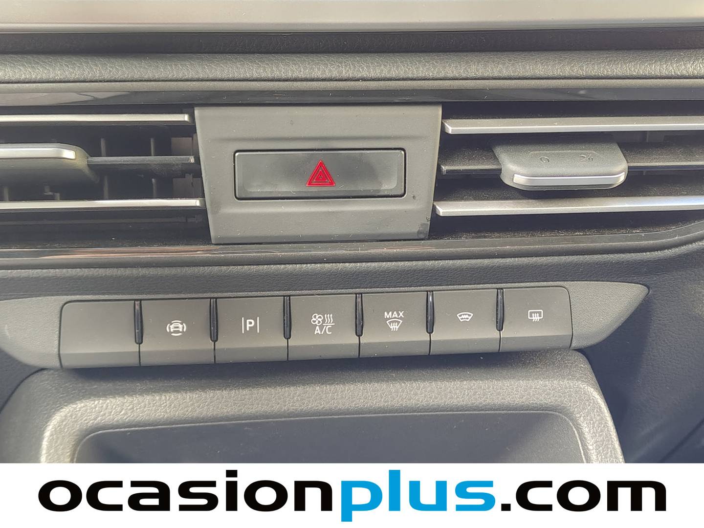 Foto Ford Grand Tourneo Connect Ford Grand Tourneo Connect 2.0 Ecoblue Titanium Auto (122 CV) 7 Plazas