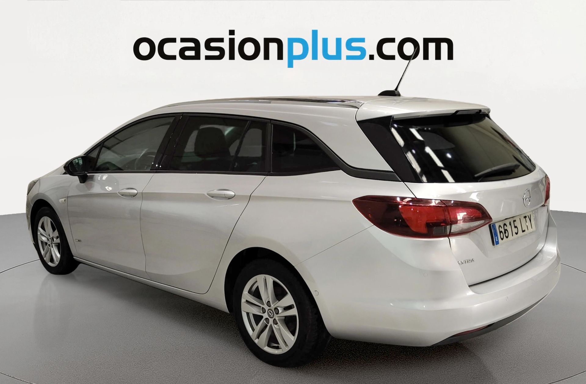 Opel Astra Sports Tourer 1.4T SHT Business Elegance CVT - foto 3