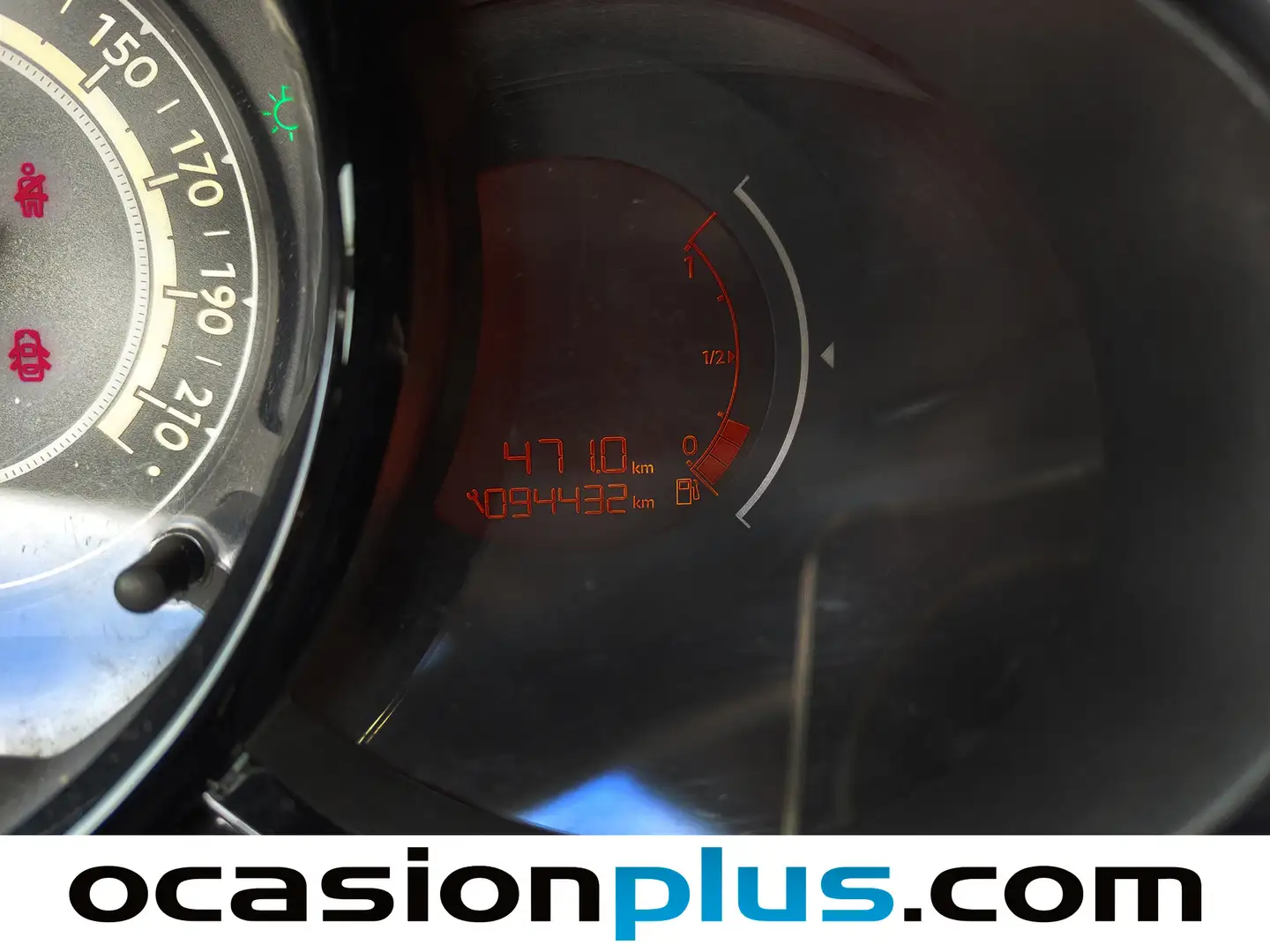 Foto Citroën C3 Citroen C3 0.9 VTi Tonic (68 CV)