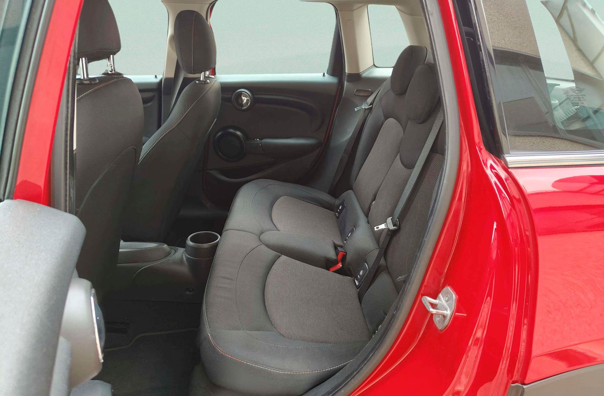 MINI Cooper One - foto 11