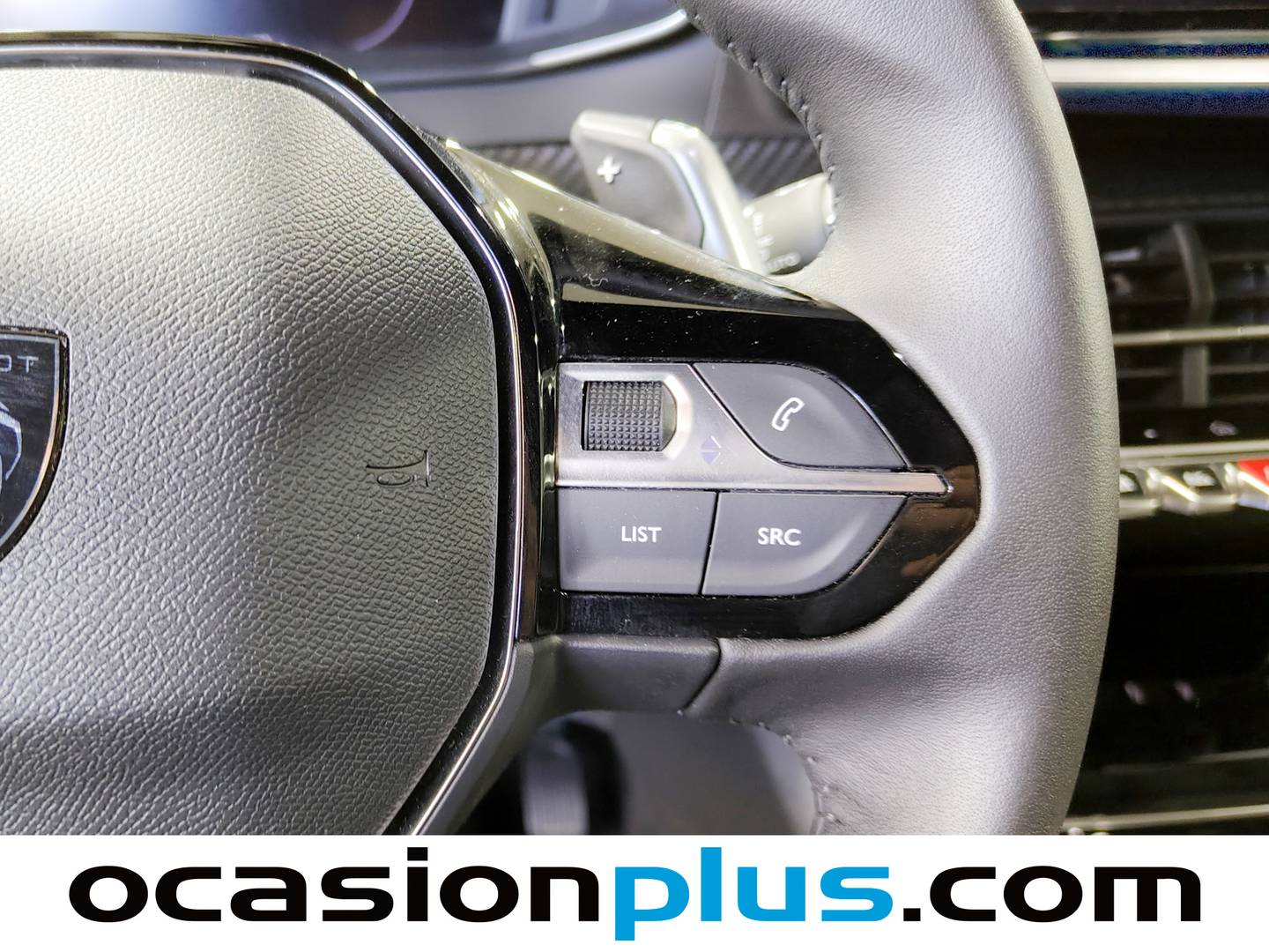 Foto Peugeot 2008 Peugeot 2008 Allure Hybrid eDCS6  (136 CV)