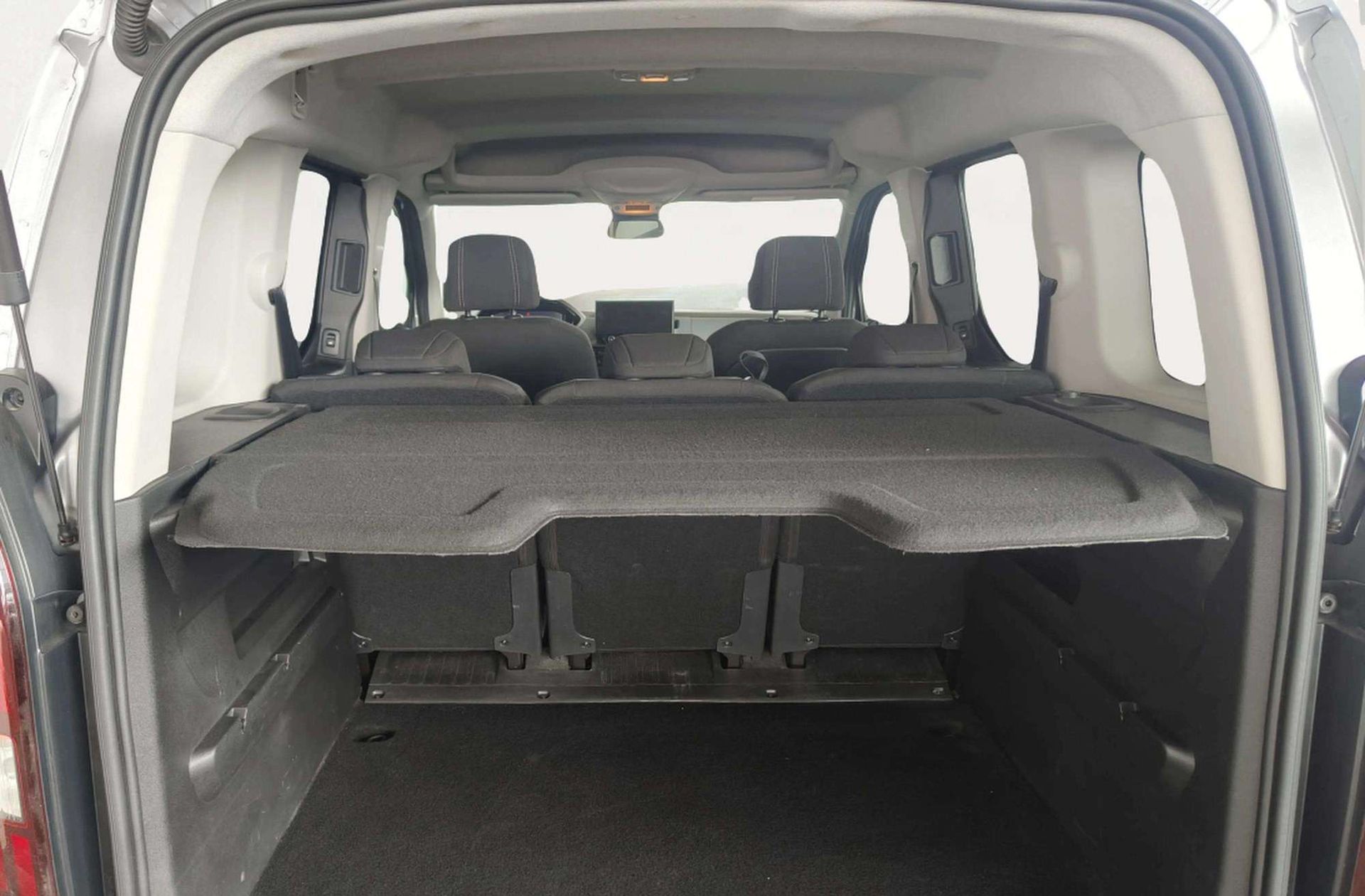 Peugeot Rifter BlueHDi 130 GT Standard - foto 16