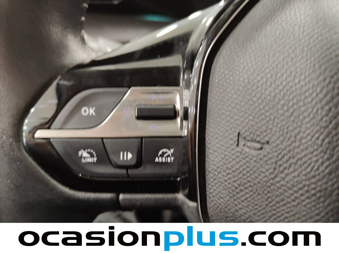 Foto Peugeot 308 Peugeot 308 PureTech 130 S&S Allure Pack EAT8 (130 CV)