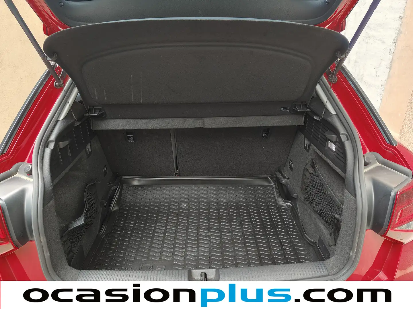 Foto Audi Q2 Audi Q2 design edition 1.6 TDI  (116 CV)