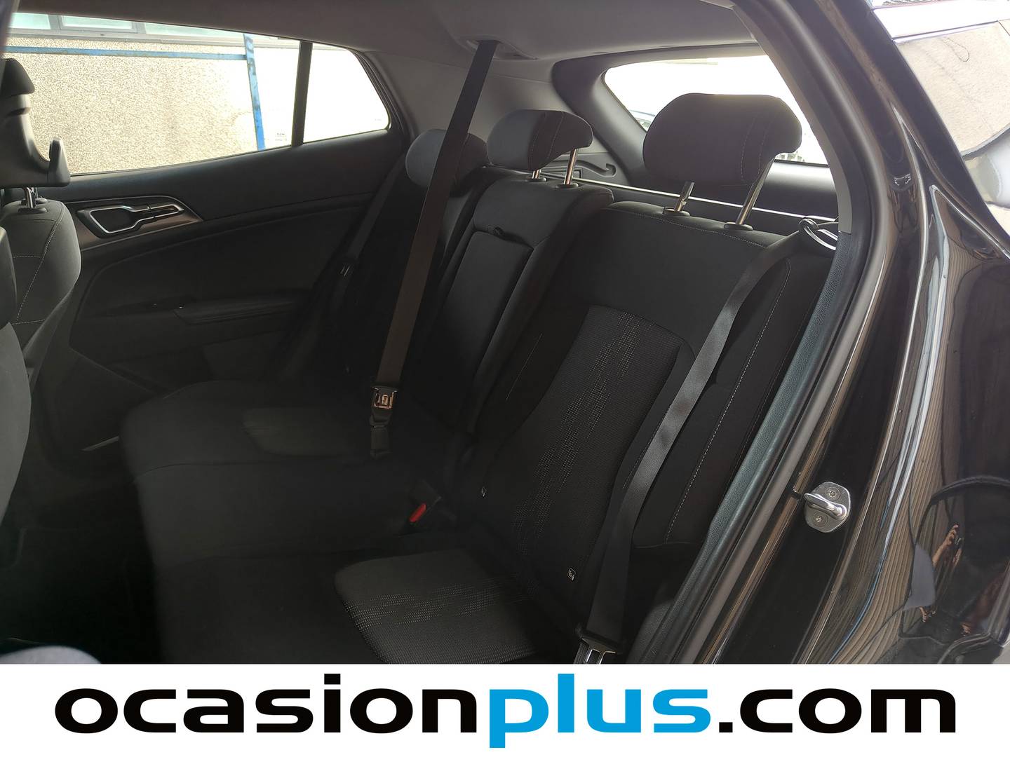 Foto asientos traseros KIA Sportage KIA Sportage 1.6 T-GDi HEV Drive 4x2 (230 CV)