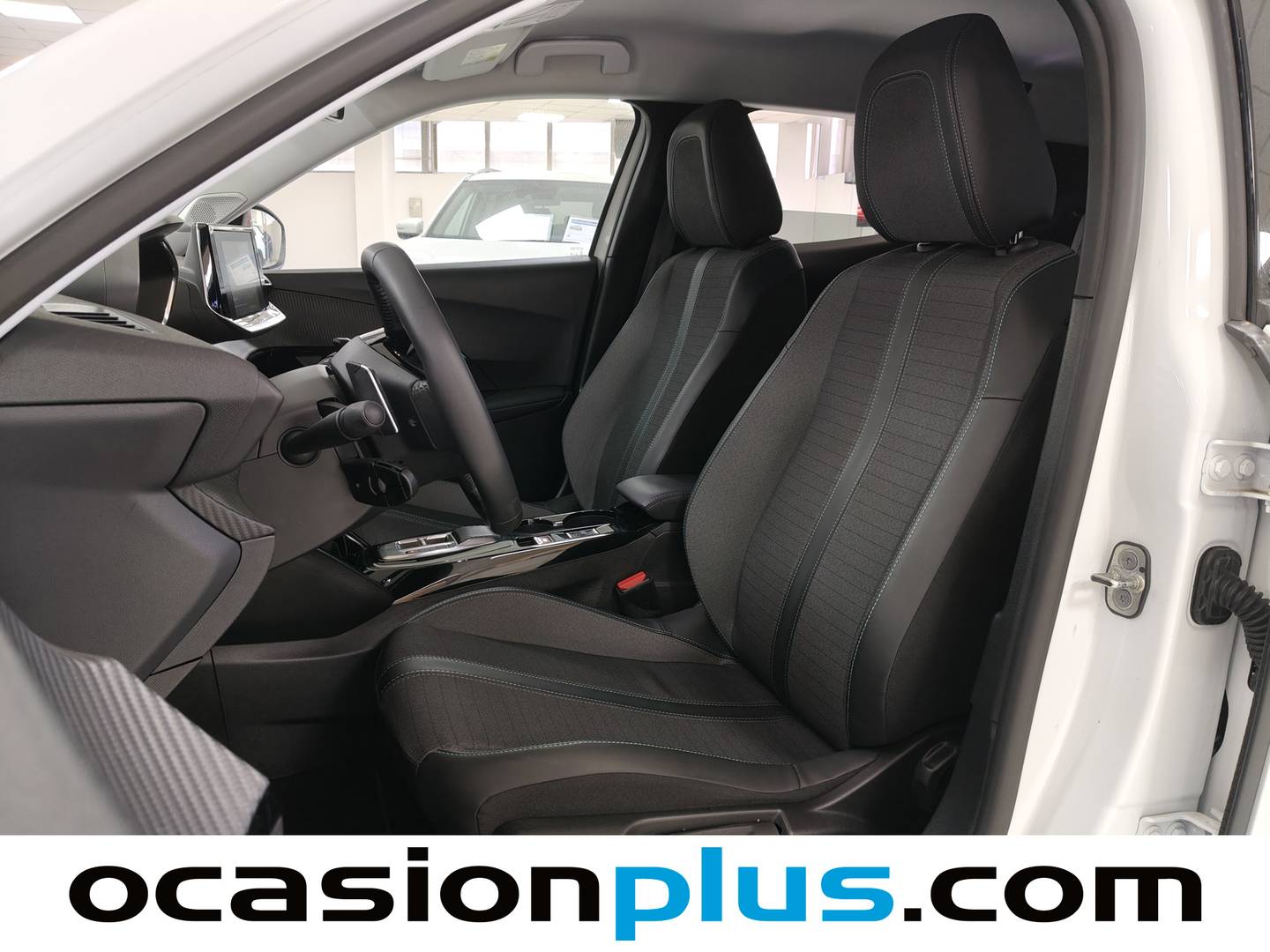 Peugeot 2008 Peugeot 2008 PureTech 130 S&S Allure EAT8  (130 CV) 130cv