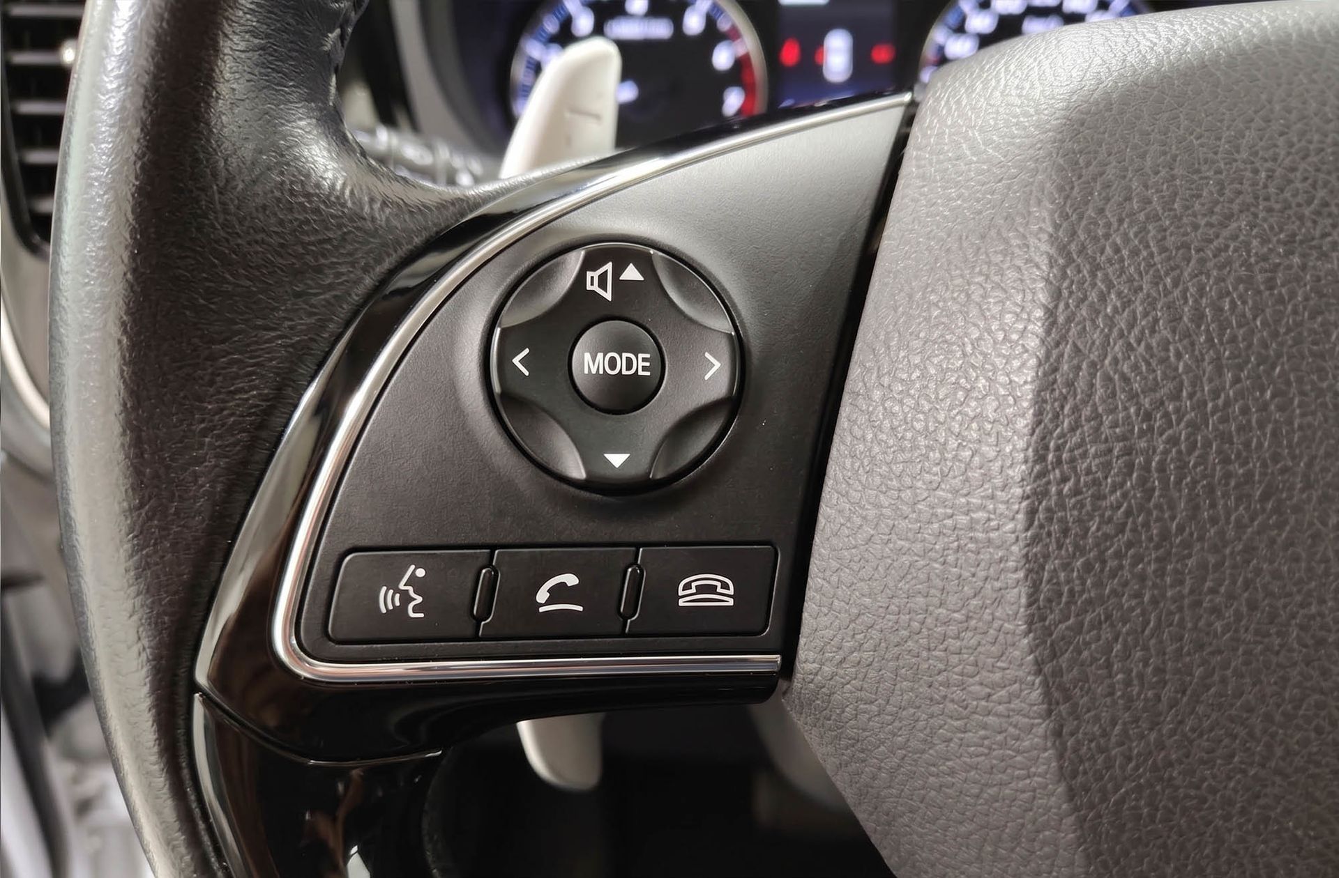 Mitsubishi Outlander 200 MPI Motion 2WD CVT 7 plazas - foto 42