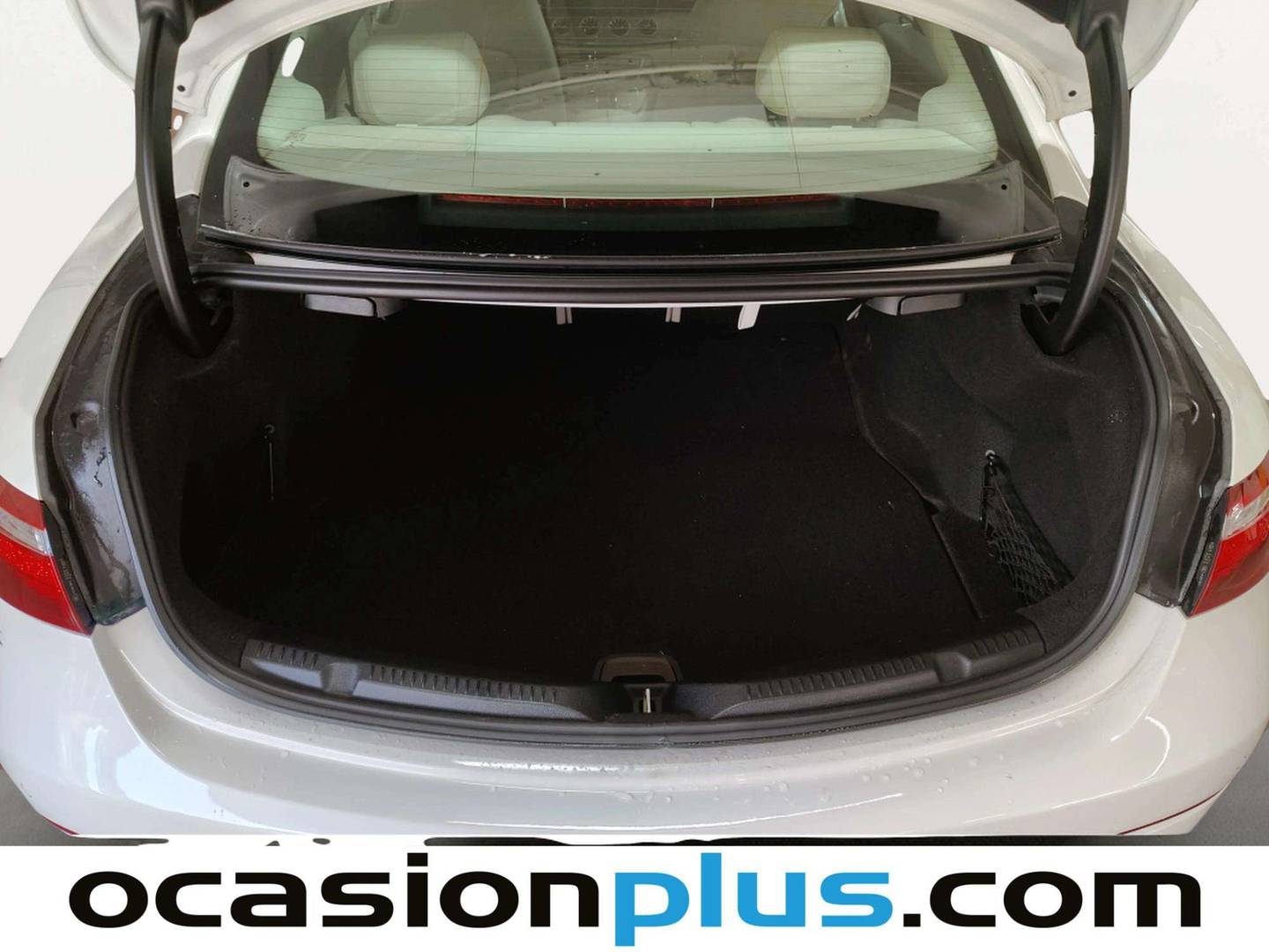 Fotos maletero Mercedes Clase E Mercedes-Benz Clase E E Coupe 350 (286 CV) Pack AMG