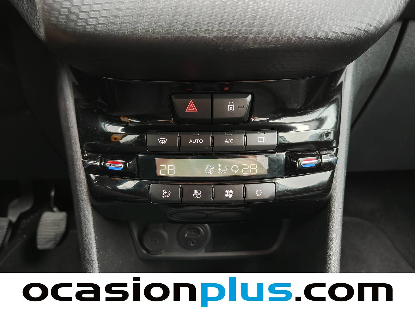 Foto Peugeot 2008 Peugeot 2008 BlueHDi 100 Allure (100 CV)