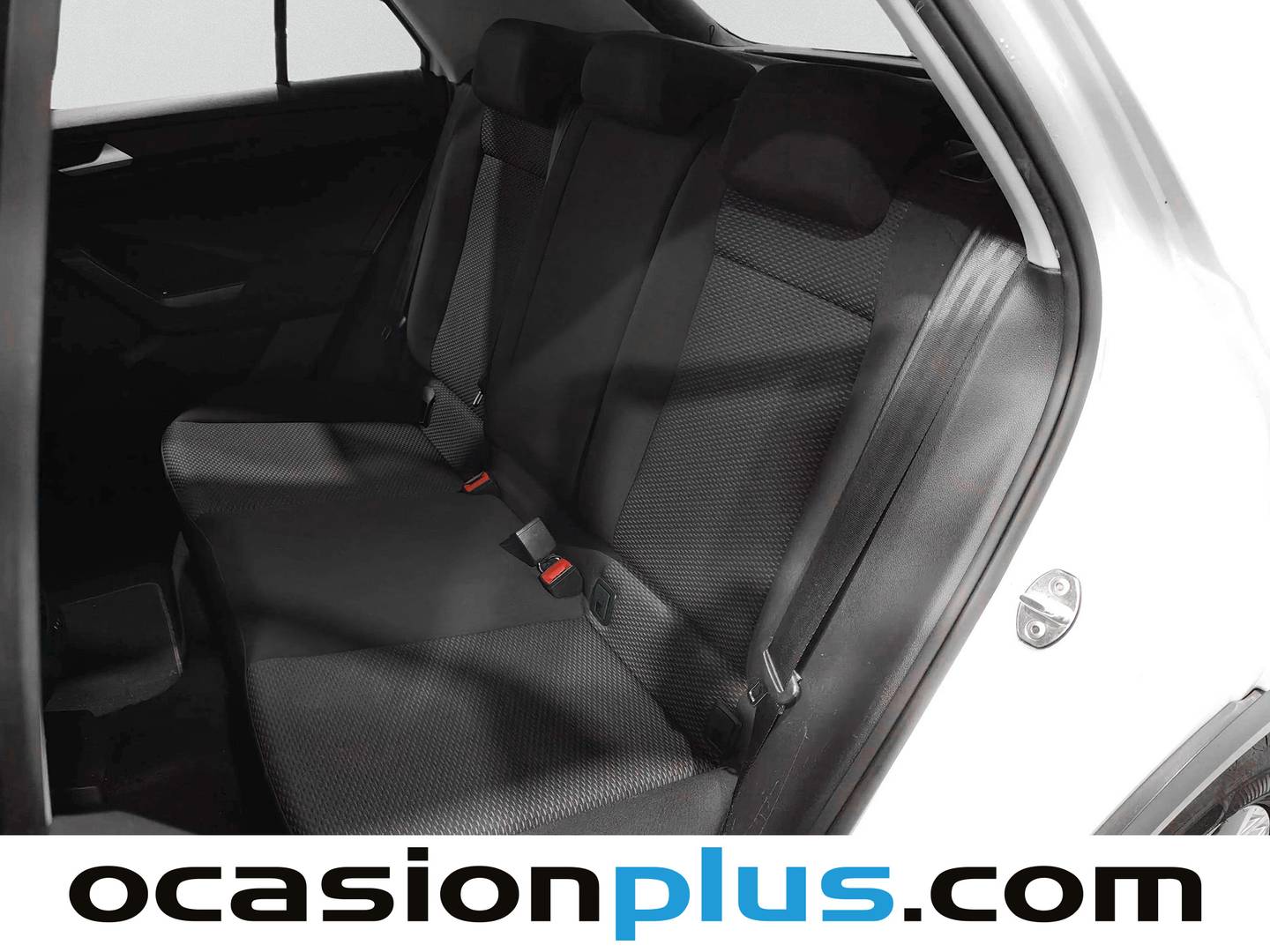 Foto asientos traseros Volkswagen T-Roc Volkswagen T-Roc Edition 1.6 TDI (115 CV)