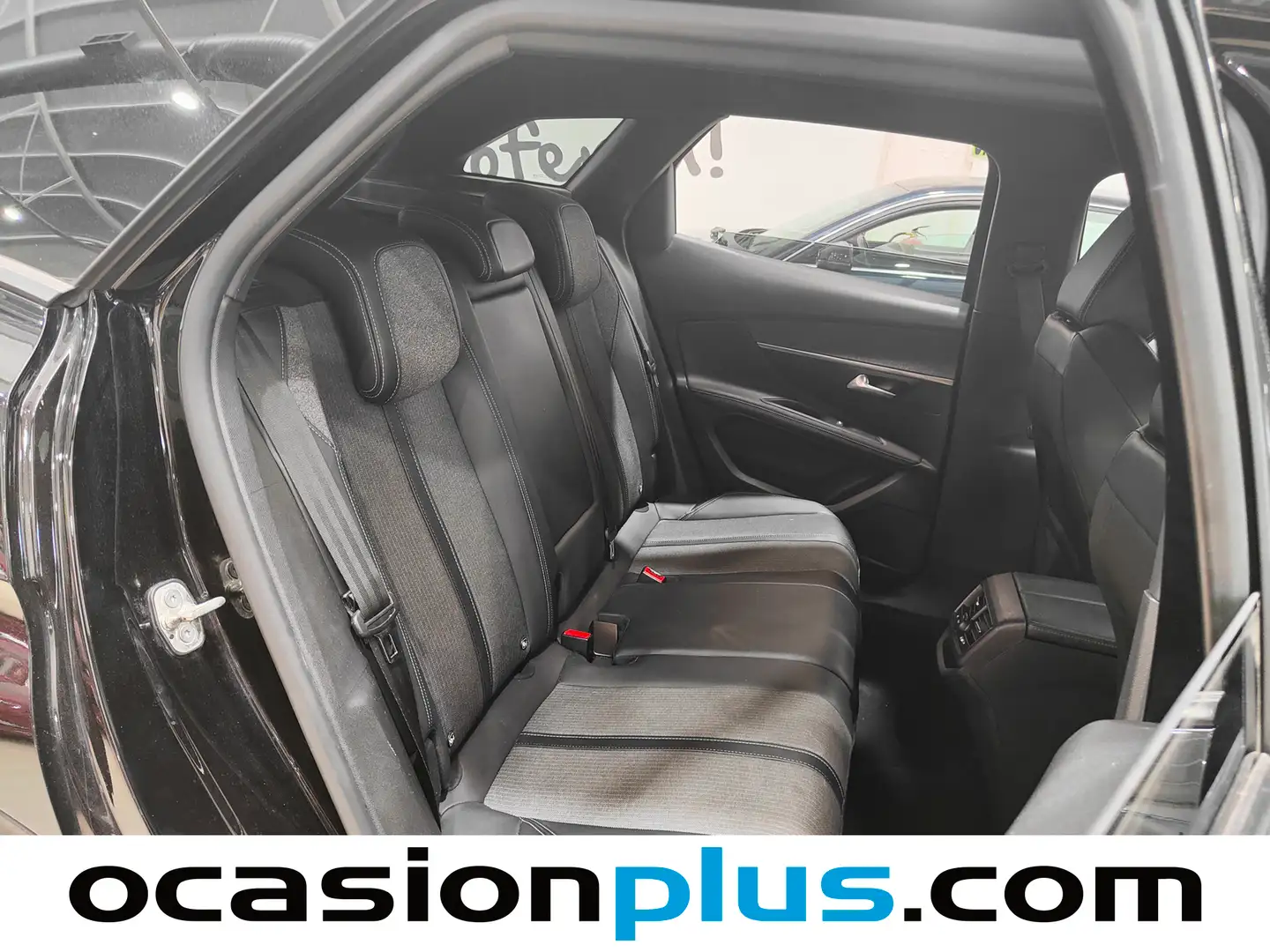 Foto Peugeot 3008 Peugeot 3008 PureTech 130 S&S Allure Pack (130 CV)